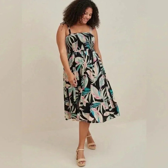 Torrid Maxi Midi Rayon Tiered Dress Tropical Floral Leaf Pastel Size Medium 00 - Picture 1 of 13